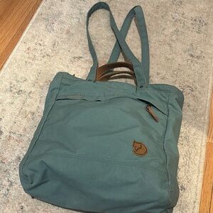 Fjallraven tote pack
